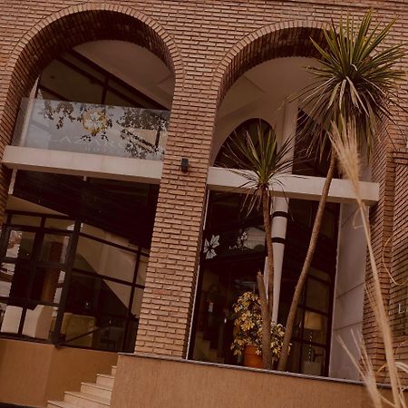 Hotel Lazaro Villa Mercedes Dış mekan fotoğraf