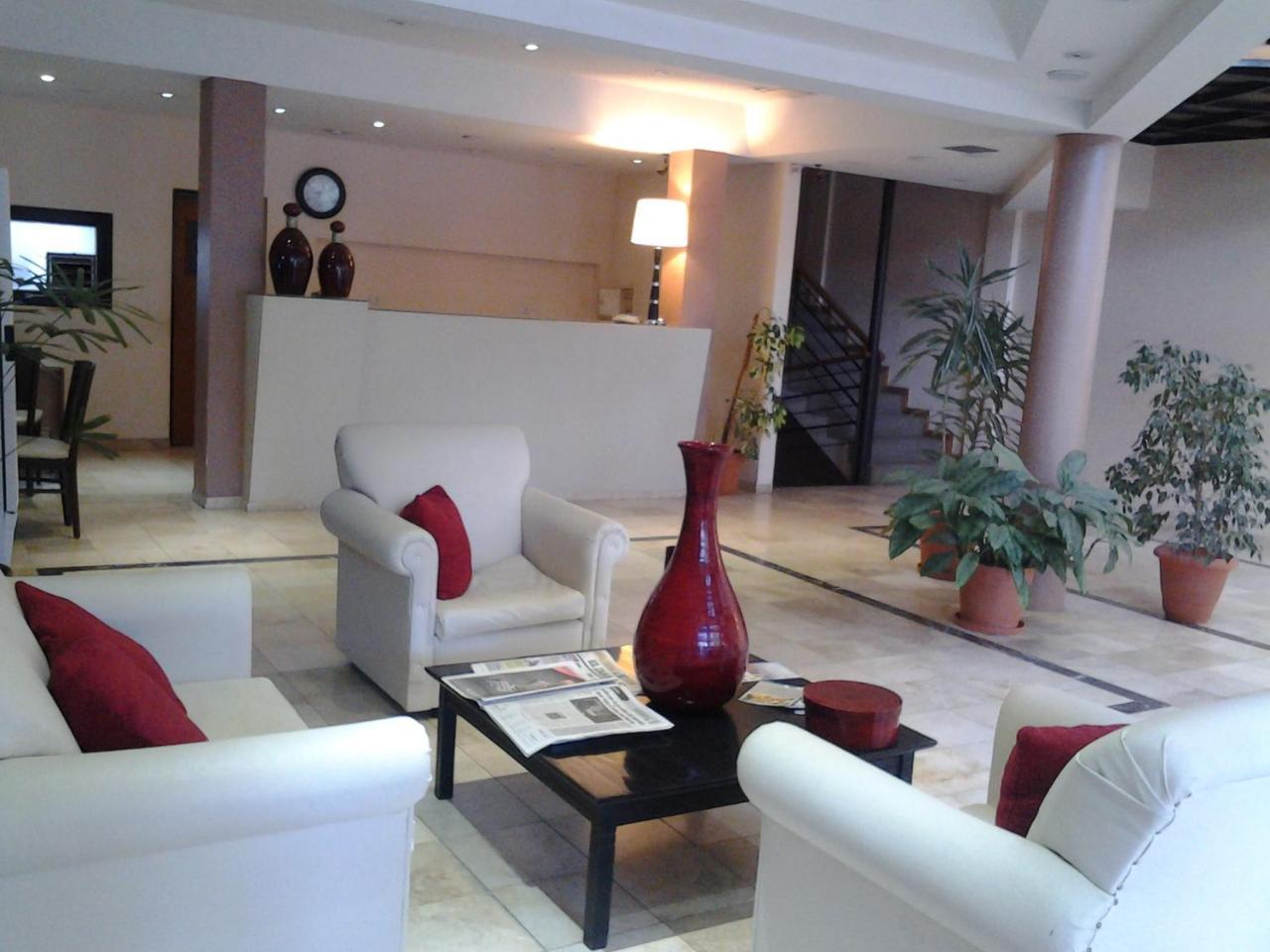 Hotel Lazaro Villa Mercedes Dış mekan fotoğraf